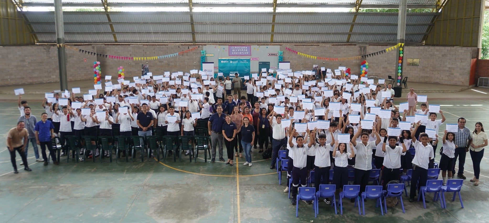 250 estudiantes fortalecieron sus competencias gracias al Proyecto NIDO: Comunidades Seguras.  